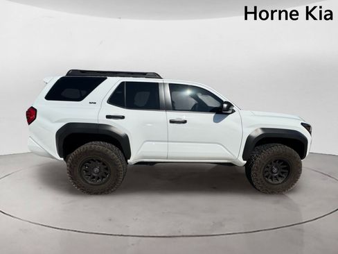 Used 2025 Toyota 4Runner TRD Sport Premium AWD/4WD image 3