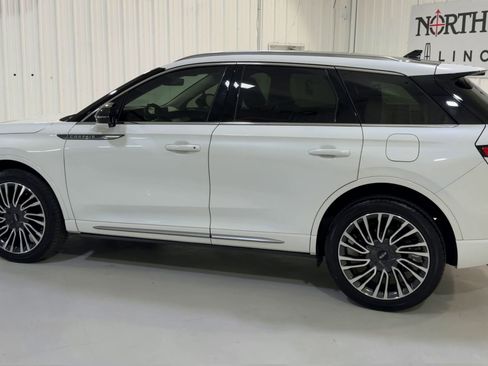 Used 2022 Lincoln Corsair Reserve w/ Sport Package image 7