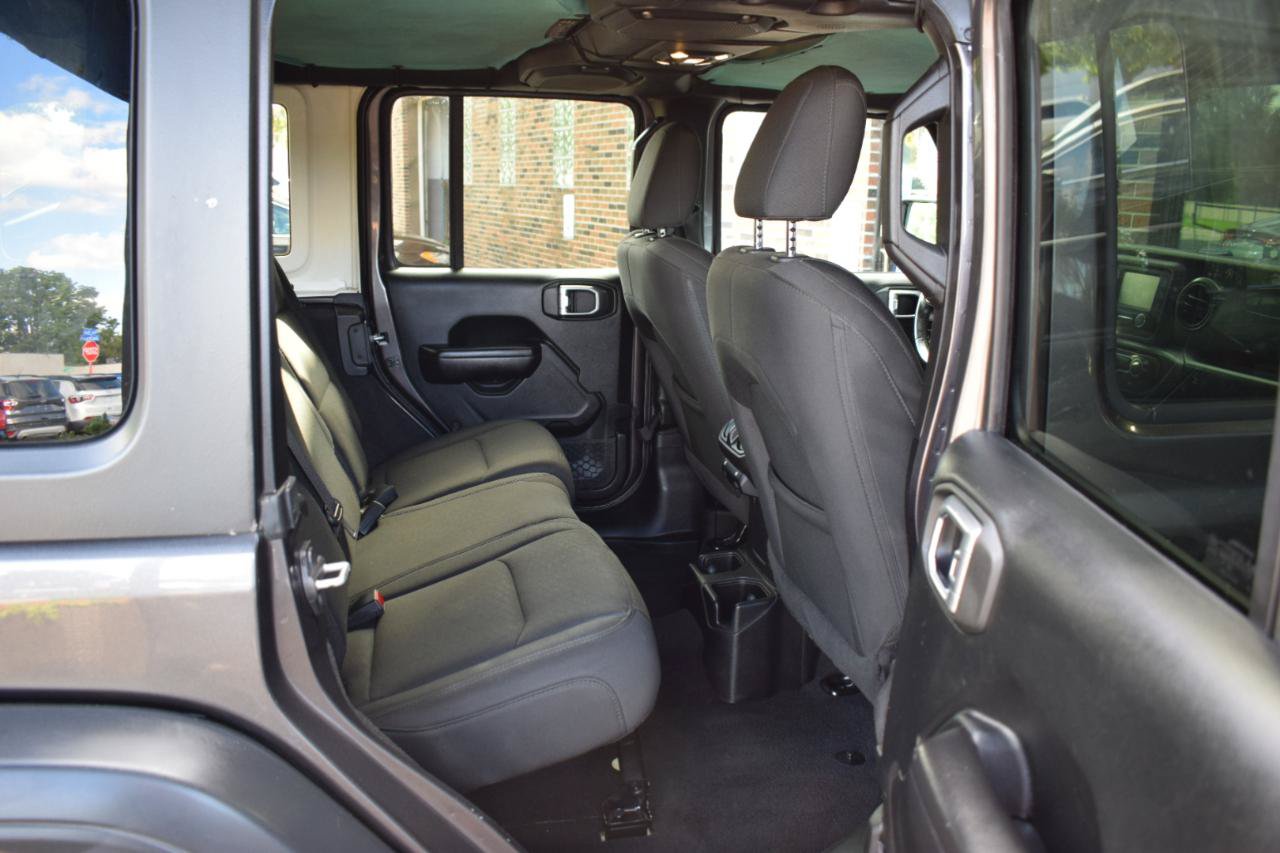 Used 2019 Jeep Wrangler Unlimited Sport S AWD/4WD image 31