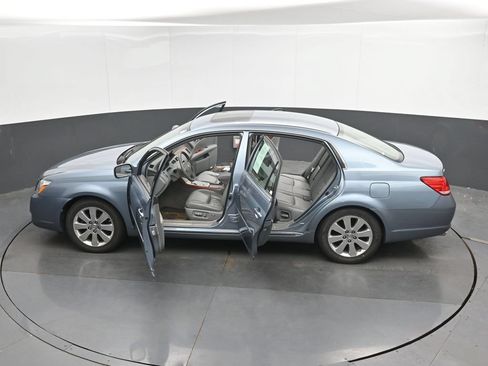 Used 2007 Toyota Avalon Touring FWD image 47