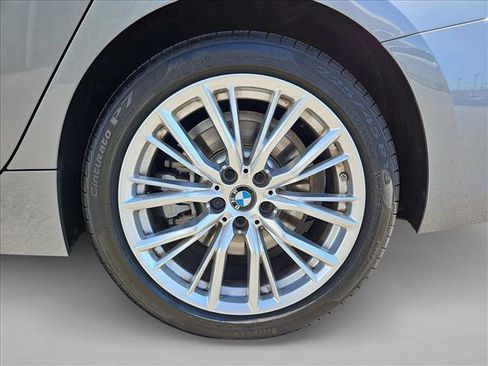 Certified 2024 BMW 330i Sedan w/ Premium Package RWD image 25