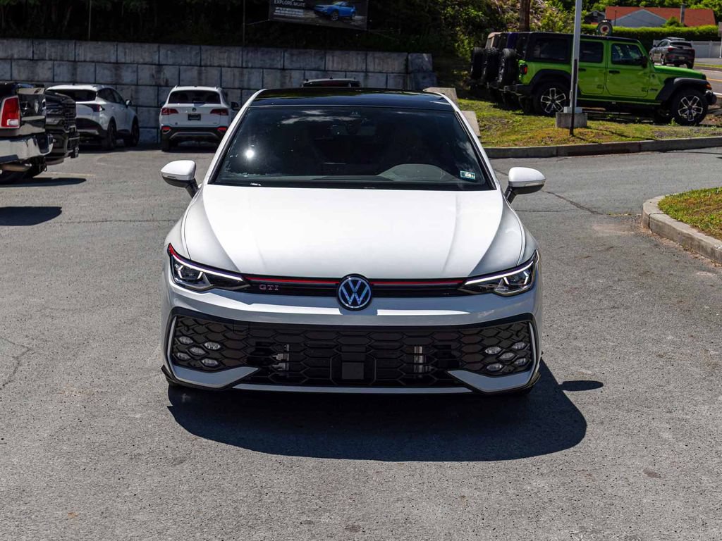 Used 2025 Volkswagen GTI SE FWD image 2