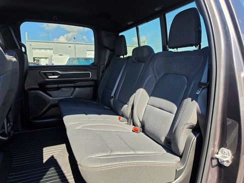 Used 2020 RAM 1500 Big Horn AWD/4WD image 30