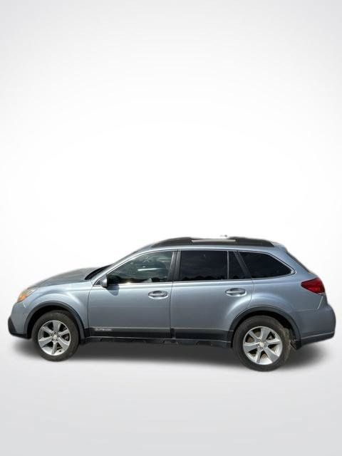 Used 2014 Subaru Outback 2.5i Premium w/ Moonroof Package AWD/4WD image 6