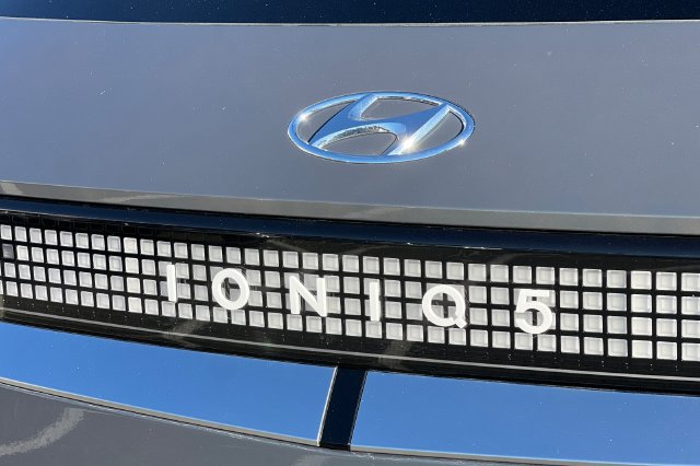 Certified 2024 Hyundai Ioniq 5 Limited RWD image 36