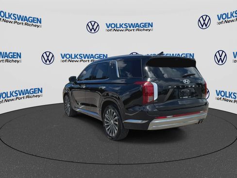 Used 2024 Hyundai Palisade Calligraphy FWD image 6