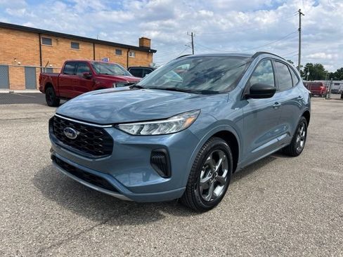 Certified 2023 Ford Escape ST-Line w/ Tech Pack #1 AWD/4WD image 27