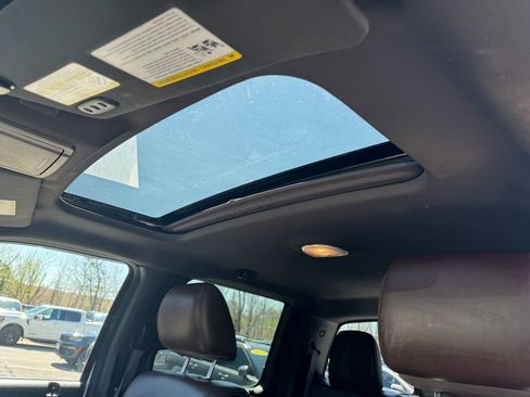 Used 2011 Ford F150 Platinum image 39