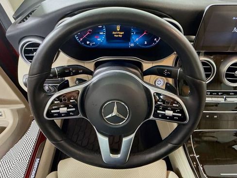 Used 2021 Mercedes-Benz GLC 300 4MATIC image 12