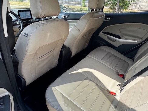 Used 2019 Ford EcoSport Titanium image 28