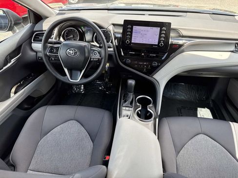 Used 2024 Toyota Camry LE FWD image 17