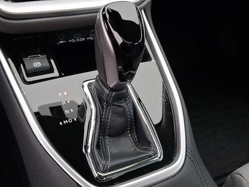 Used 2023 Subaru Legacy Premium image 16