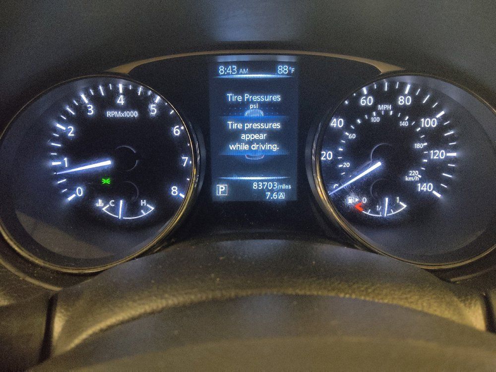 Used 2016 Nissan Rogue S FWD image 23