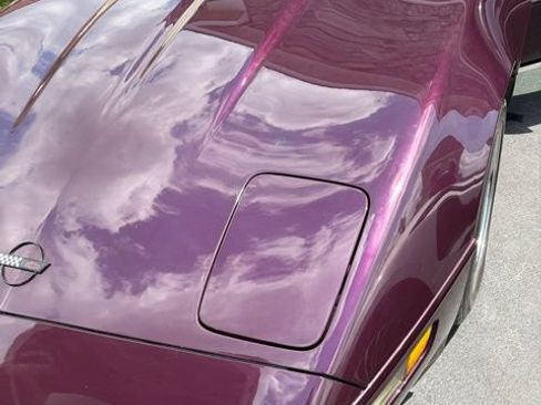 Used 1994 Chevrolet Corvette Coupe RWD image 10