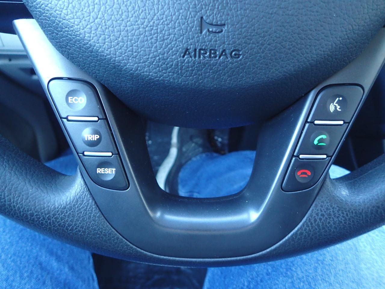 Used 2013 Kia Optima LX FWD image 15