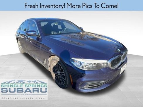 Used 2020 BMW 530i w/ Convenience Package image 1