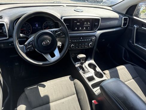Used 2021 Kia Sportage LX FWD image 8