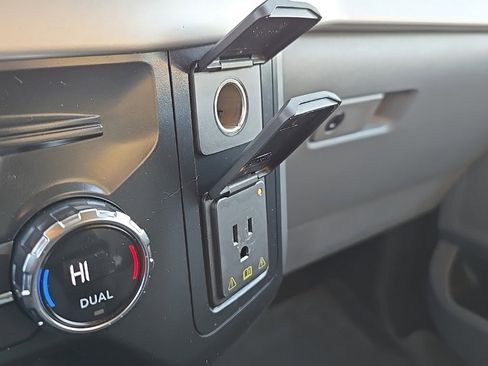 Used 2021 Ford F150 XLT w/ Equipment Group 302A High image 43