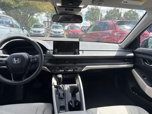 Used 2024 Honda Accord LX image 8