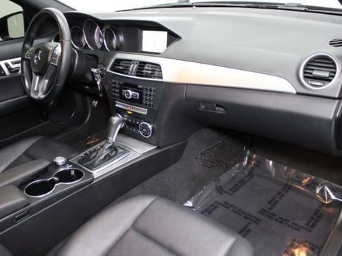 Used 2014 Mercedes-Benz C 250 Sedan image 21