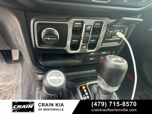 Used 2021 Jeep Wrangler Unlimited Sport AWD/4WD image 21