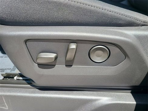 New 2026 Chevrolet Silverado 1500 LT image 22