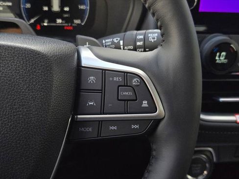 Certified 2026 Toyota Grand Highlander AWD image 23