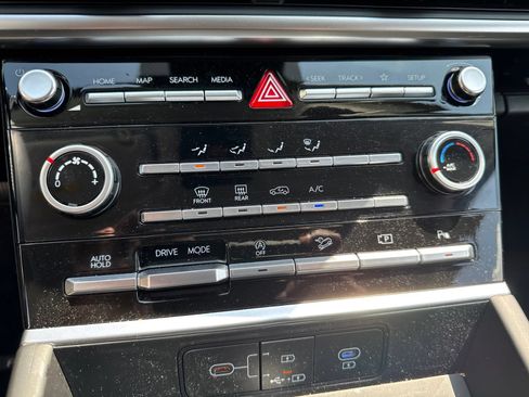 Certified 2026 Hyundai Santa Fe SE FWD image 19