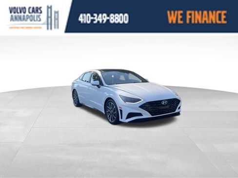 Used 2021 Hyundai Sonata Limited FWD image 1