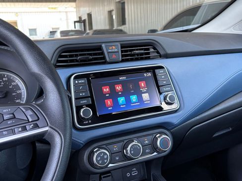 Used 2025 Nissan Versa SV image 20