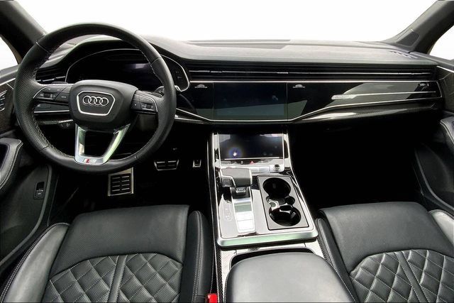 Used 2023 Audi SQ7 Premium Plus w/ Executive Package AWD/4WD image 15