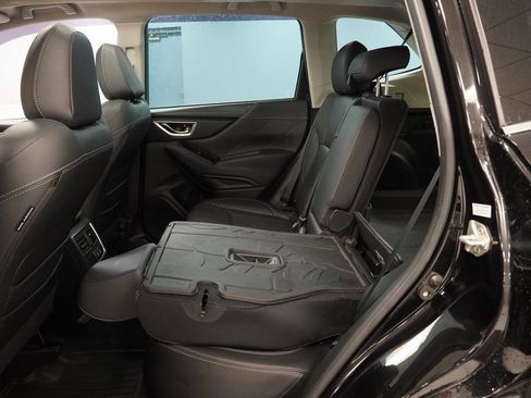 Used 2020 Subaru Forester Limited image 28