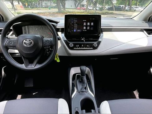 Used 2024 Toyota Corolla LE FWD image 7