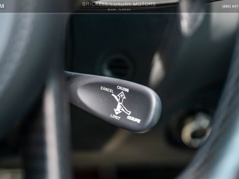 Used 2025 McLaren 750S RWD image 37