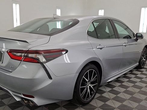 Certified 2023 Toyota Camry SE FWD image 4