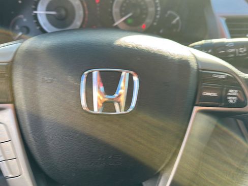 Used 2016 Honda Odyssey LX image 24