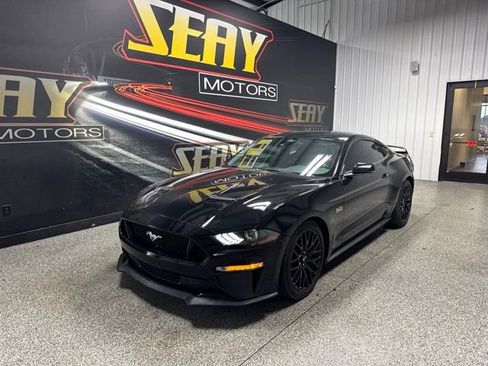 Used 2022 Ford Mustang GT Premium w/ GT Performance Package RWD image 1