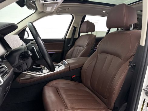 Used 2019 BMW X7 xDrive40i w/ Premium Package AWD/4WD image 21