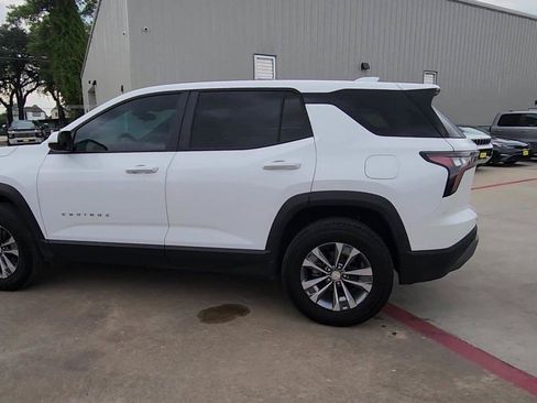 Used 2025 Chevrolet Equinox LT FWD image 6