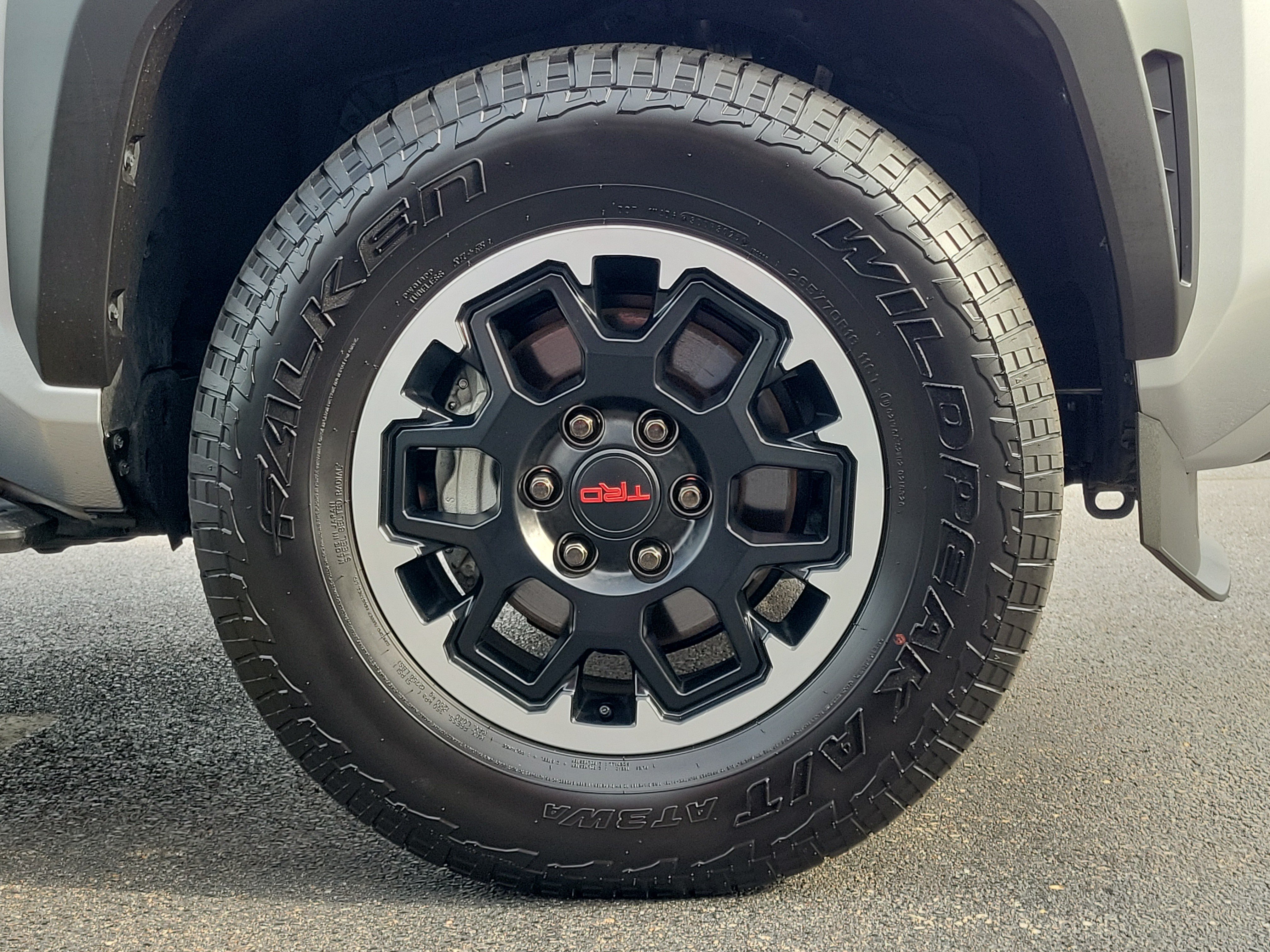 Used 2025 Toyota 4Runner TRD Off-Road Premium w/ Tow Technology Package AWD/4WD image 5