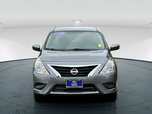 Used 2019 Nissan Versa SV FWD image 9