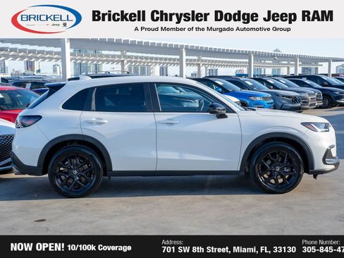 Used 2025 Honda HR-V Sport image 4