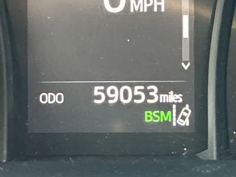 Used 2019 Toyota Camry LE w/ Convenience Package FWD image 20