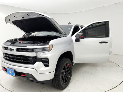 Used 2022 Chevrolet Silverado 1500 RST w/ Redline Edition image 10