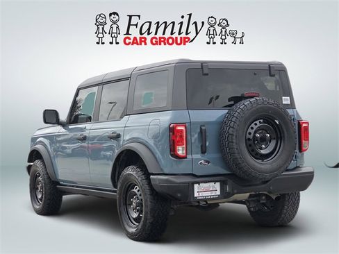 Used 2023 Ford Bronco Black Diamond image 3