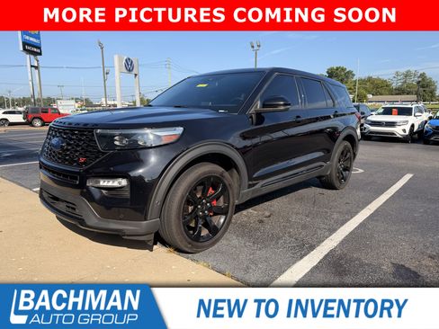 Used 2022 Ford Explorer ST w/ Equipment Group 401A AWD/4WD image 3