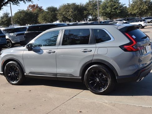 Used 2025 Honda CR-V Sport-L image 11