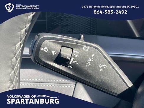 New 2026 Volkswagen Tiguan SE R-Line image 23