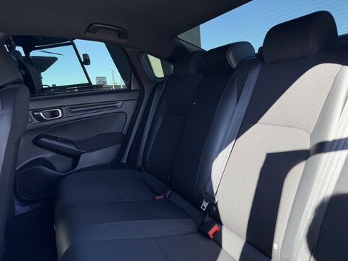 Used 2023 Honda Civic Sport image 33