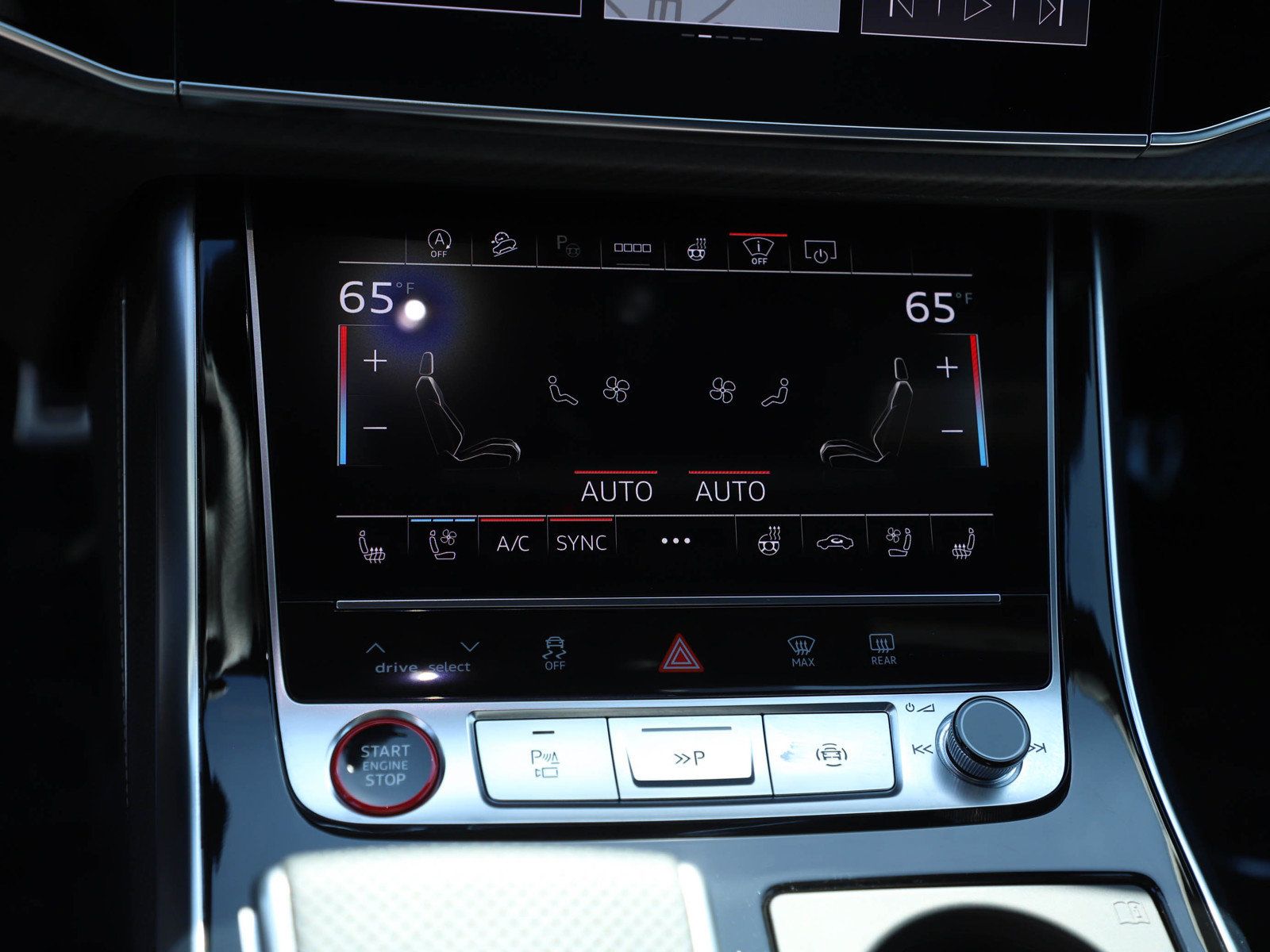 Used 2026 Audi SQ8 Prestige AWD/4WD image 23